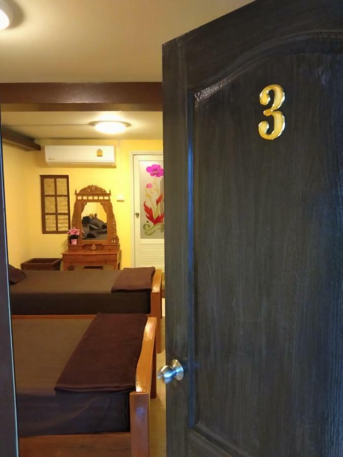 Ruan Ben Ja Don Mueang,Bangkok Hostel Dış mekan fotoğraf