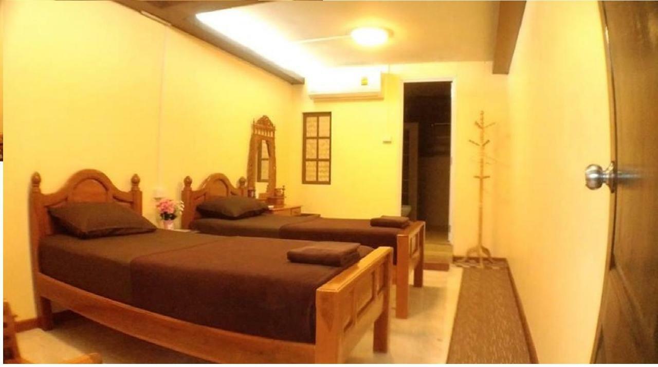 Ruan Ben Ja Don Mueang,Bangkok Hostel Oda fotoğraf
