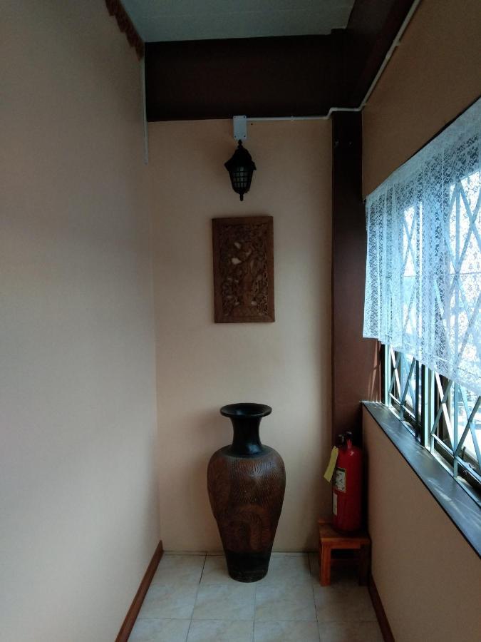 Ruan Ben Ja Don Mueang,Bangkok Hostel Dış mekan fotoğraf